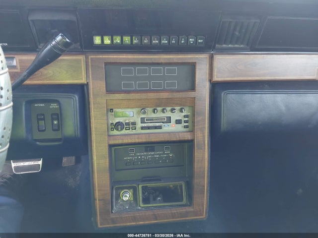 Aukcja sprzedaży 1987 Lincoln Continental, vin: 1LNBM97F7HY710582, numer aukcji: 44726781