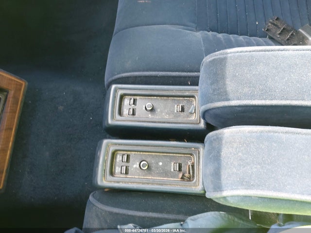 Aukcja sprzedaży 1987 Lincoln Continental, vin: 1LNBM97F7HY710582, numer aukcji: 44726781