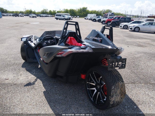 44726789 :رقم المزاد ، 57XAARGB7R8164588 vin ، 2024 Polaris Slingshot R مزاد بيع