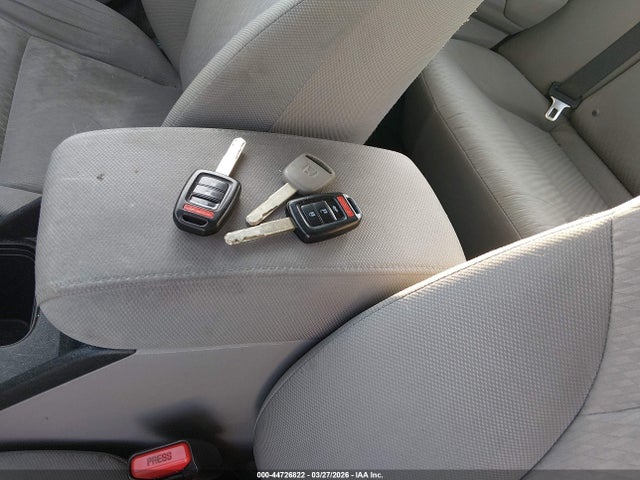 44726822 :رقم المزاد ، 19XFB2F54FE101738 vin ، 2015 Honda Civic Lx مزاد بيع