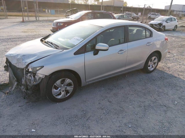 44726822 :رقم المزاد ، 19XFB2F54FE101738 vin ، 2015 Honda Civic Lx مزاد بيع
