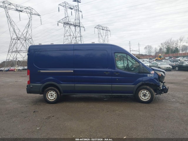Ford Transit-250 2018 1FTYR2CM1JKA12005 Image 14