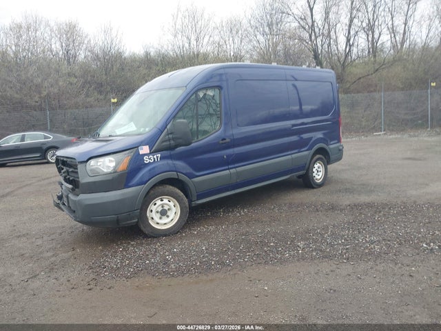 Ford Transit-250 2018 1FTYR2CM1JKA12005 Image 2