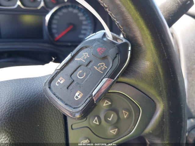 44726838 :رقم المزاد ، 1GNSKBKC6FR723918 vin ، 2015 Chevrolet Tahoe Lt مزاد بيع
