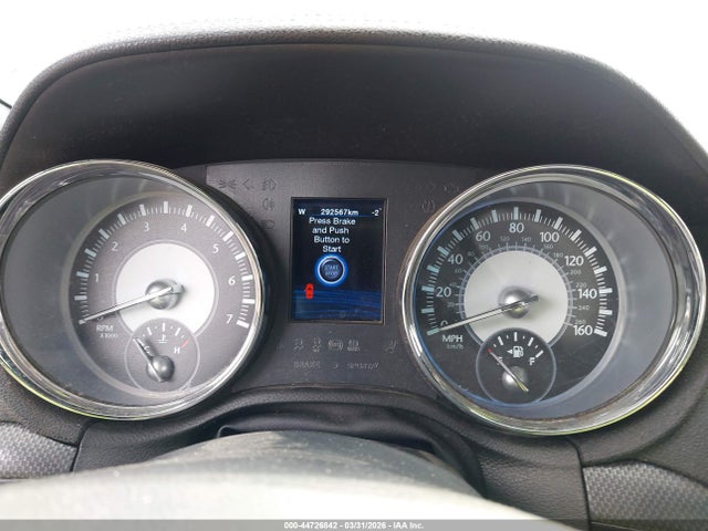 2012 Chrysler 300 S V6 მანქანა იყიდება აუქციონზე, vin: 2C3CCABG6CH143320, აუქციონის ნომერი: 44726842