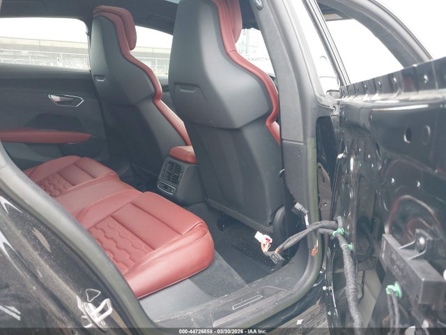 2023 AUDI RS E-TRON GT WAUBHBFW9P7901679 Photo 7