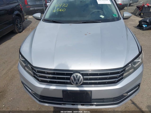Продаж на аукціоні авто 2017 Volkswagen Passat 1.8t S, vin: 1VWAT7A31HC016972, номер лоту: 44726860