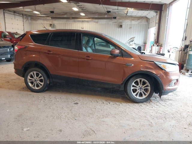 44726862 :رقم المزاد ، 1FMCU0GD3HUA40745 vin ، 2017 Ford Escape Se مزاد بيع