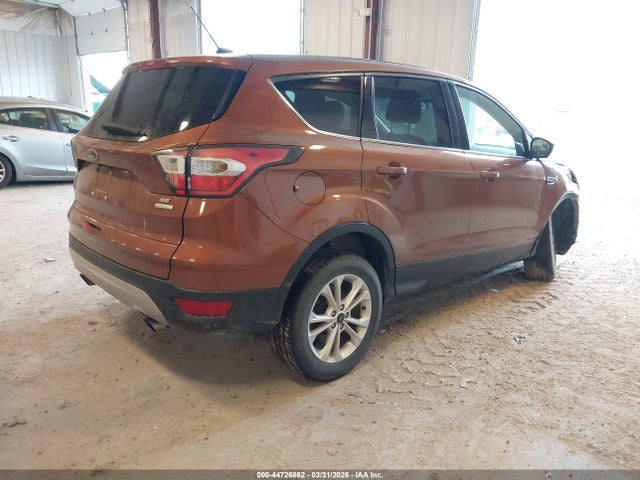 44726862 :رقم المزاد ، 1FMCU0GD3HUA40745 vin ، 2017 Ford Escape Se مزاد بيع