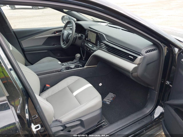 44726878 :رقم المزاد ، 4T1DBADK4SU542156 vin ، 2025 Toyota Camry Se مزاد بيع