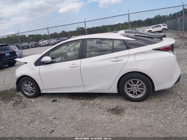 Toyota Prius Two 2018 JTDKBRFU0J3083723 Image 15