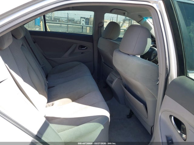2011 Toyota Camry Le მანქანა იყიდება აუქციონზე, vin: 4T1BF3EK9BU210719, აუქციონის ნომერი: 44726900