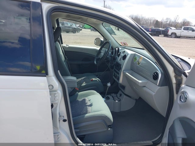 Продаж на аукціоні авто 2010 Chrysler Pt Cruiser Classic, vin: 3A4GY5F99AT164954, номер лоту: 44726914