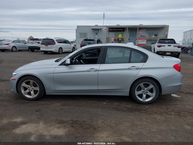44726962 :رقم المزاد ، WBA3C3G56FNS73671 vin ، 2015 Bmw 320i Xdrive مزاد بيع
