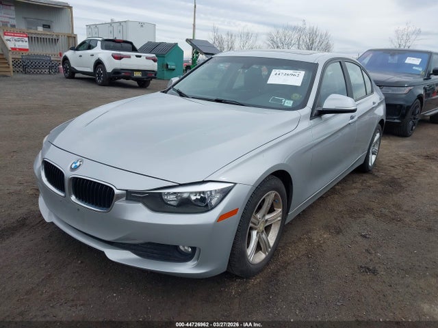44726962 :رقم المزاد ، WBA3C3G56FNS73671 vin ، 2015 Bmw 320i Xdrive مزاد بيع