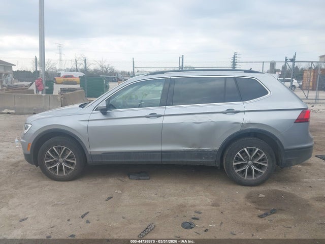 44726970 :رقم المزاد ، 3VV2B7AX2KM139670 vin ، 2019 Volkswagen Tiguan 2.0t Se/2.0t Sel/2.0t Sel R-line/2.0t Sel R-line Black مزاد بيع