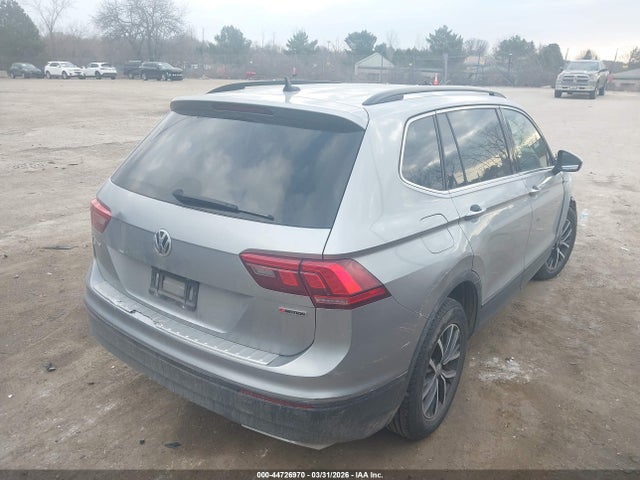 2019 VOLKSWAGEN TIGUAN 3VV2B7AX2KM139670 Photo 3