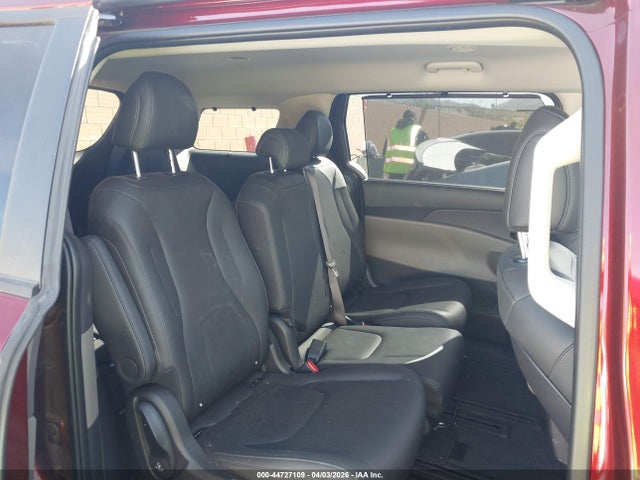 KNDNC5KA8T6125698 KIA Carnival Mpv Hybrid Ex
