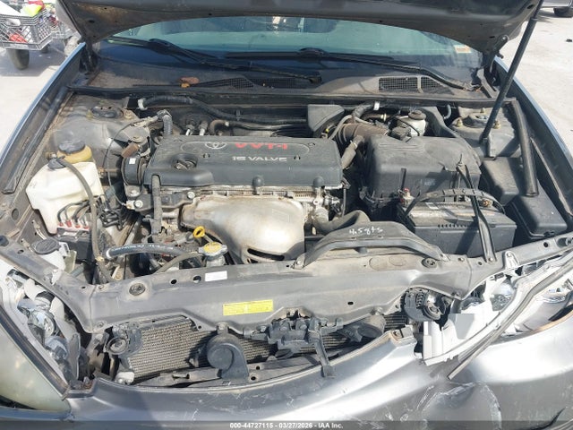 2005 Toyota Camry Le მანქანა იყიდება აუქციონზე, vin: 4T1BE32K35U585081, აუქციონის ნომერი: 44727115
