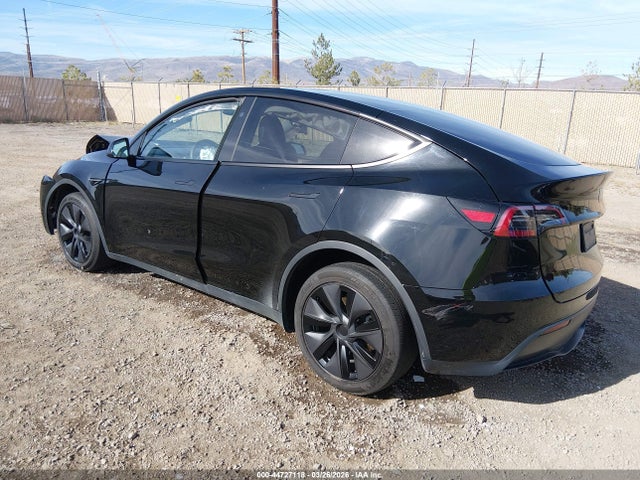 7SAYGDEE6SF256418 Tesla Model Y Long Range Dual Motor All-wheel Drive