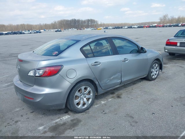 44727120 :رقم المزاد ، JM1BL1UF8C1553420 vin ، 2012 Mazda Mazda3 I Sport مزاد بيع