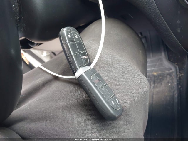 44727127 :رقم المزاد ، 3C4PDCBG9HT511025 vin ، 2017 Dodge Journey Sxt مزاد بيع