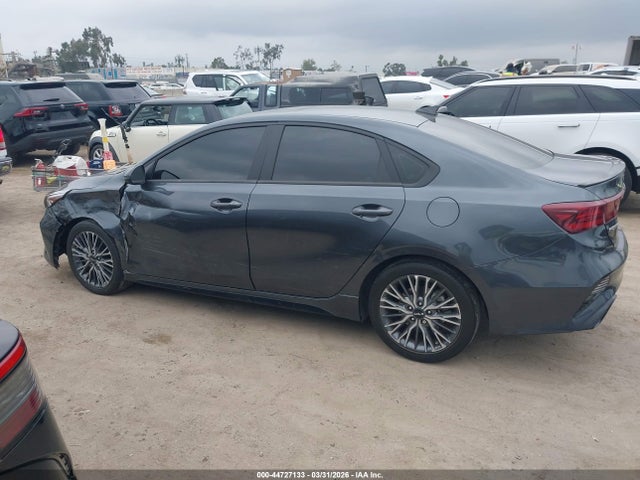 3KPF54ADXPE647267 KIA Forte Gt-line