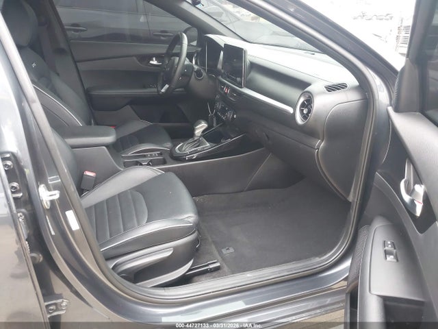 3KPF54ADXPE647267 KIA Forte Gt-line