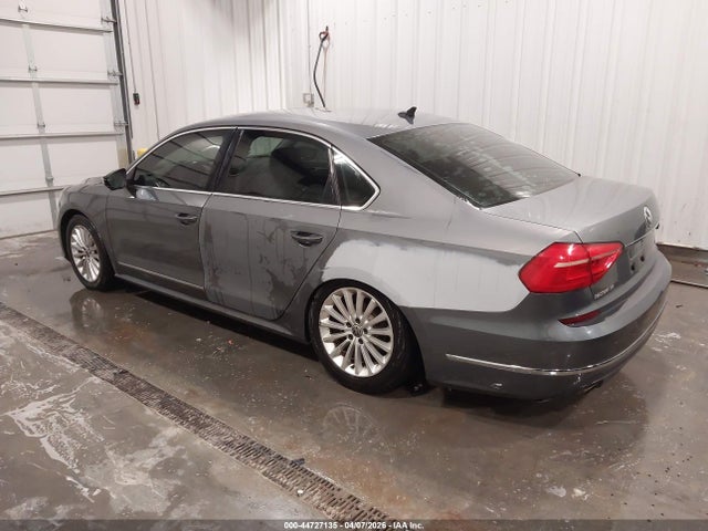 1VWBT7A32GC003408 Volkswagen Passat 1.8t Se