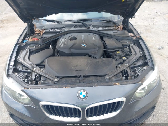 44727142 :رقم المزاد ، WBA2M7C5XJVD51435 vin ، 2018 Bmw 230i مزاد بيع