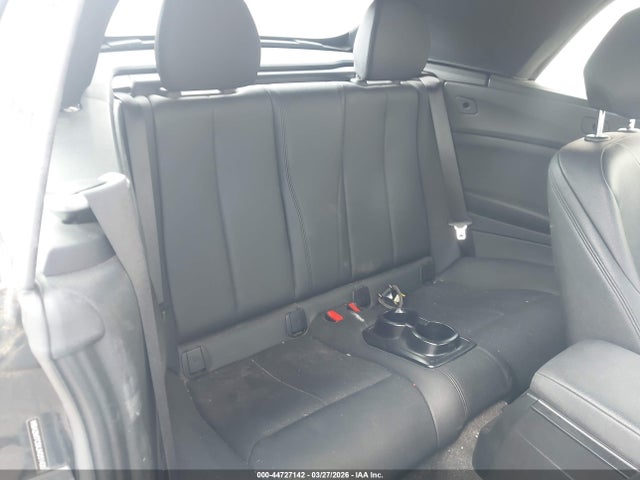44727142 :رقم المزاد ، WBA2M7C5XJVD51435 vin ، 2018 Bmw 230i مزاد بيع