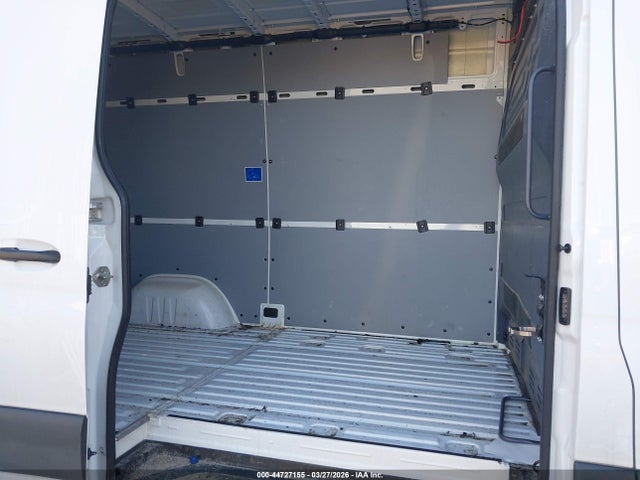 W1Y40BHYXNT109381 Mercedes-Benz Sprinter 2500 Standard Roof I4