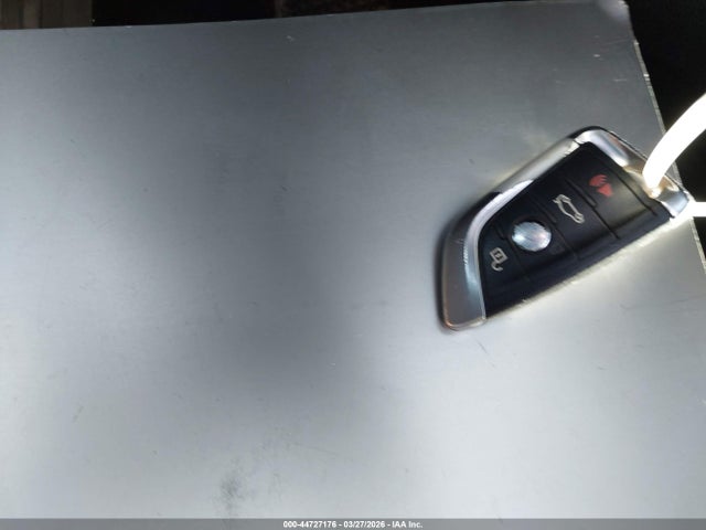 44727176 :رقم المزاد ، 5UXKR0C53G0P25705 vin ، 2016 Bmw X5 Xdrive35i مزاد بيع