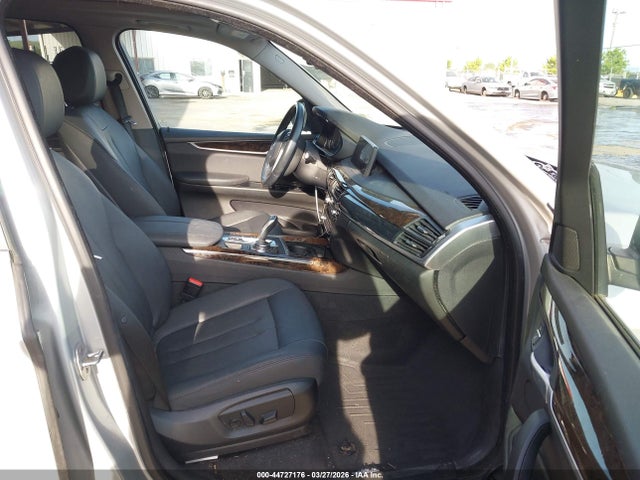 44727176 :رقم المزاد ، 5UXKR0C53G0P25705 vin ، 2016 Bmw X5 Xdrive35i مزاد بيع