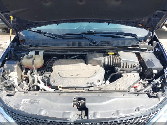 2019 Chrysler Pacifica Limited მანქანა იყიდება აუქციონზე, vin: 2C4RC1GG1KR732086, აუქციონის ნომერი: 44727177