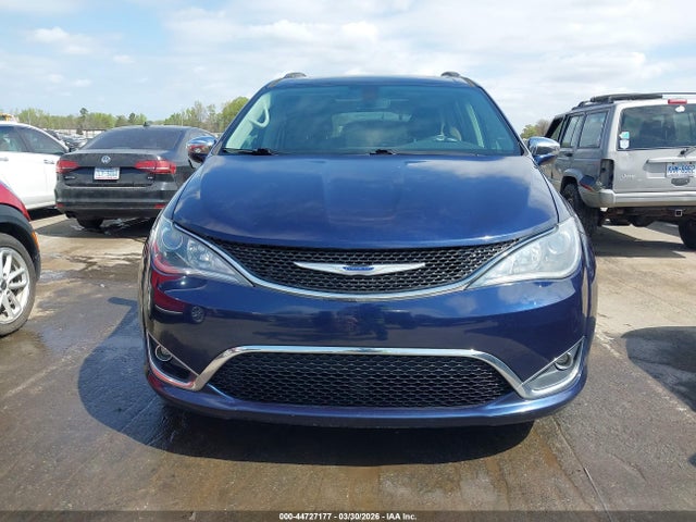 2019 Chrysler Pacifica Limited მანქანა იყიდება აუქციონზე, vin: 2C4RC1GG1KR732086, აუქციონის ნომერი: 44727177
