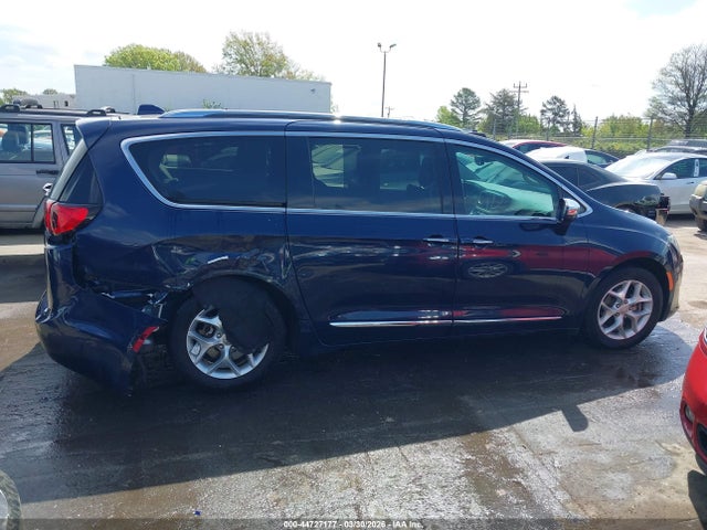 2019 Chrysler Pacifica Limited მანქანა იყიდება აუქციონზე, vin: 2C4RC1GG1KR732086, აუქციონის ნომერი: 44727177