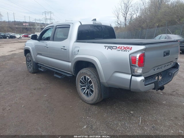 3TYCZ5AN1NT069251 Toyota Tacoma Trd Sport