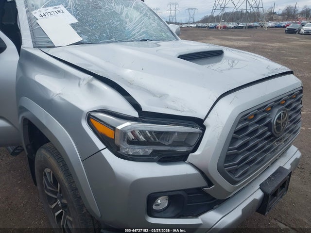 3TYCZ5AN1NT069251 Toyota Tacoma Trd Sport