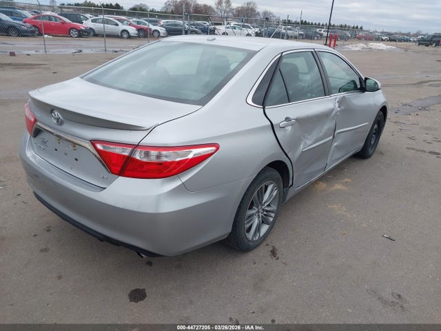 Aukcja sprzedaży 2015 Toyota Camry Se, vin: 4T1BF1FK0FU883620, numer aukcji: 44727205