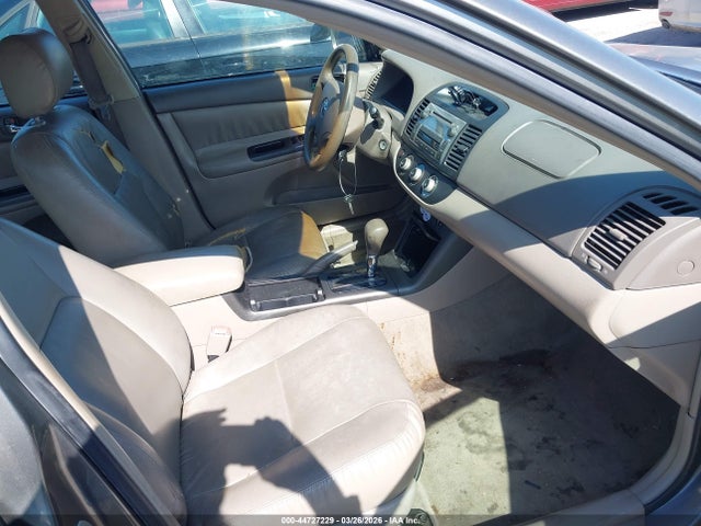 2006 Toyota Camry Le მანქანა იყიდება აუქციონზე, vin: 4T1BE32K46U684882, აუქციონის ნომერი: 44727229