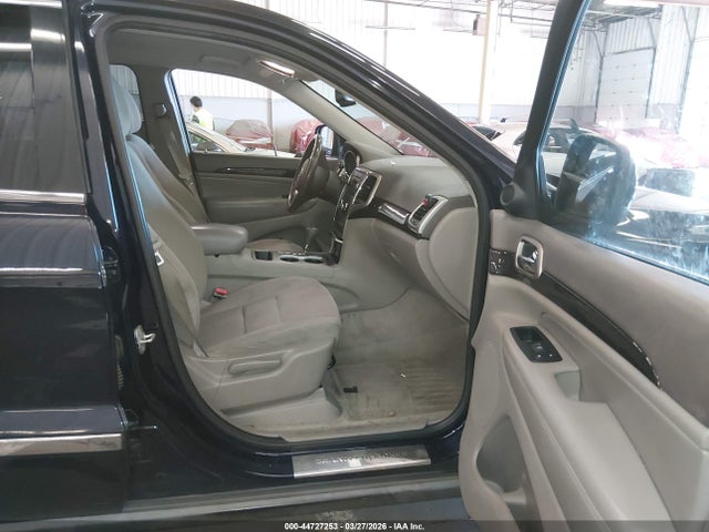 Продажа на аукционе авто 2012 Jeep Grand Cherokee Laredo, vin: 1C4RJFAGXCC190055, номер лота: 44727253