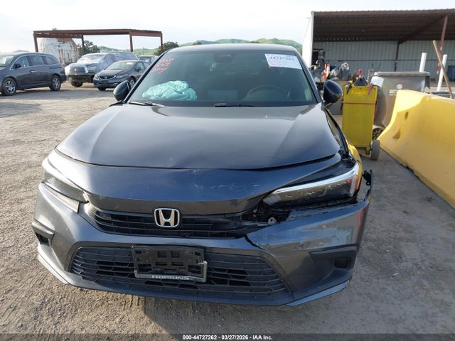 44727262 :رقم المزاد ، 2HGFE2F52NH533837 vin ، 2022 Honda Civic Sport مزاد بيع