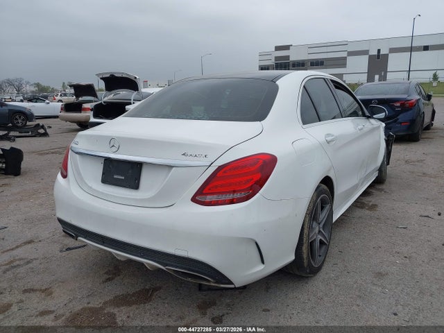 Aukcja sprzedaży 2015 Mercedes-benz C 400 4matic, vin: 55SWF6GB0FU031082, numer aukcji: 44727285