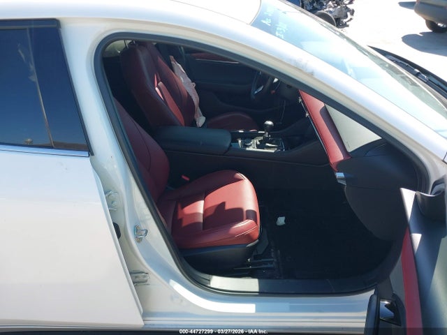 Продаж на аукціоні авто 2025 Mazda Mazda3 2.5 S Preferred, vin: JM1BPAMM2S1762220, номер лоту: 44727299