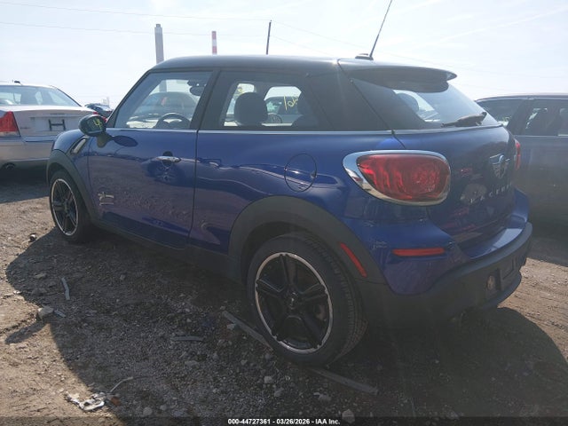 2013 MINI PACEMAN WMWSS7C5XDWN51636 Photo 2
