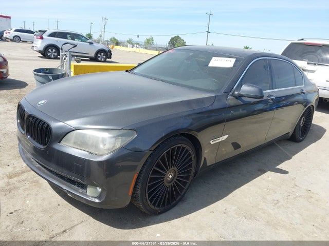 2011 Bmw 740li მანქანა იყიდება აუქციონზე, vin: WBAKB4C54BC574228, აუქციონის ნომერი: 44727391