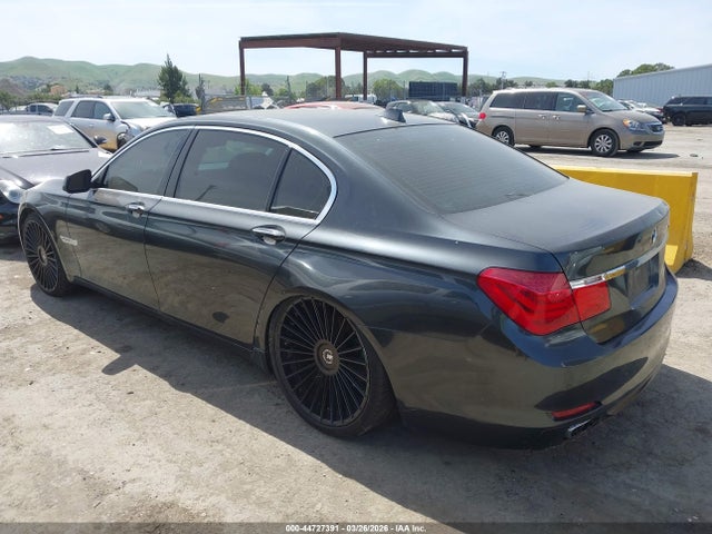 2011 Bmw 740li მანქანა იყიდება აუქციონზე, vin: WBAKB4C54BC574228, აუქციონის ნომერი: 44727391