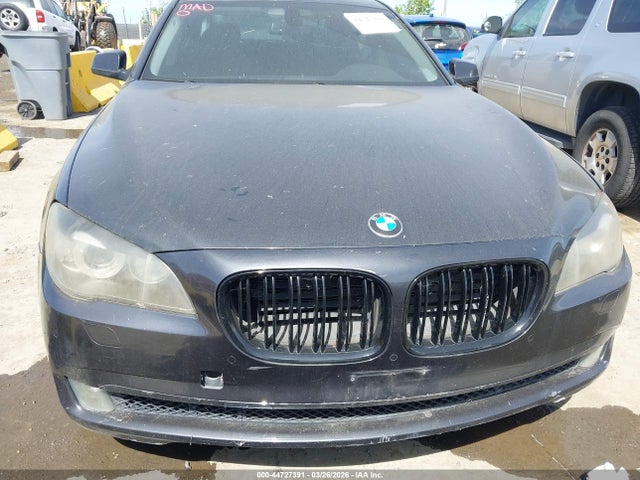 2011 Bmw 740li მანქანა იყიდება აუქციონზე, vin: WBAKB4C54BC574228, აუქციონის ნომერი: 44727391