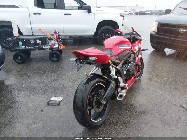 Продаж на аукціоні авто 2024 Honda Cbr650 R, vin: MLHRH1550R5000894, номер лоту: 44727396